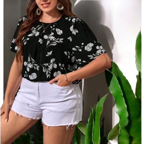 SHEIN Clasi Plus Floral Print Puff Sleeve Blouse 4X - Picture 2 of 10